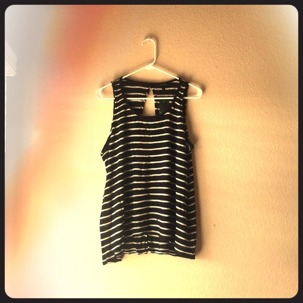 Torrid top